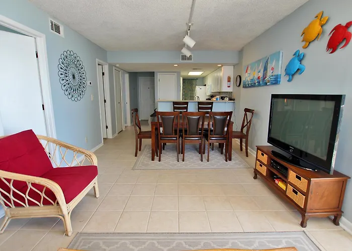 Whaler 2a By Youngs Suncoast Apartment