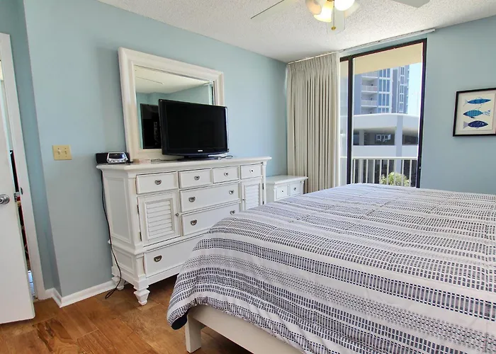 Whaler 2a By Youngs Suncoast Apartment *